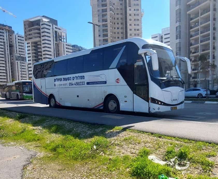 מסלולים - הסעות לאירועים ומסיבות